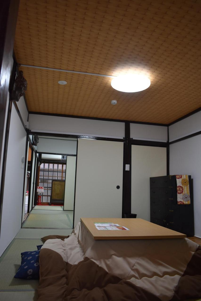 Villa Nishioji Fukuro 西大路梟 Kyōto Esterno foto